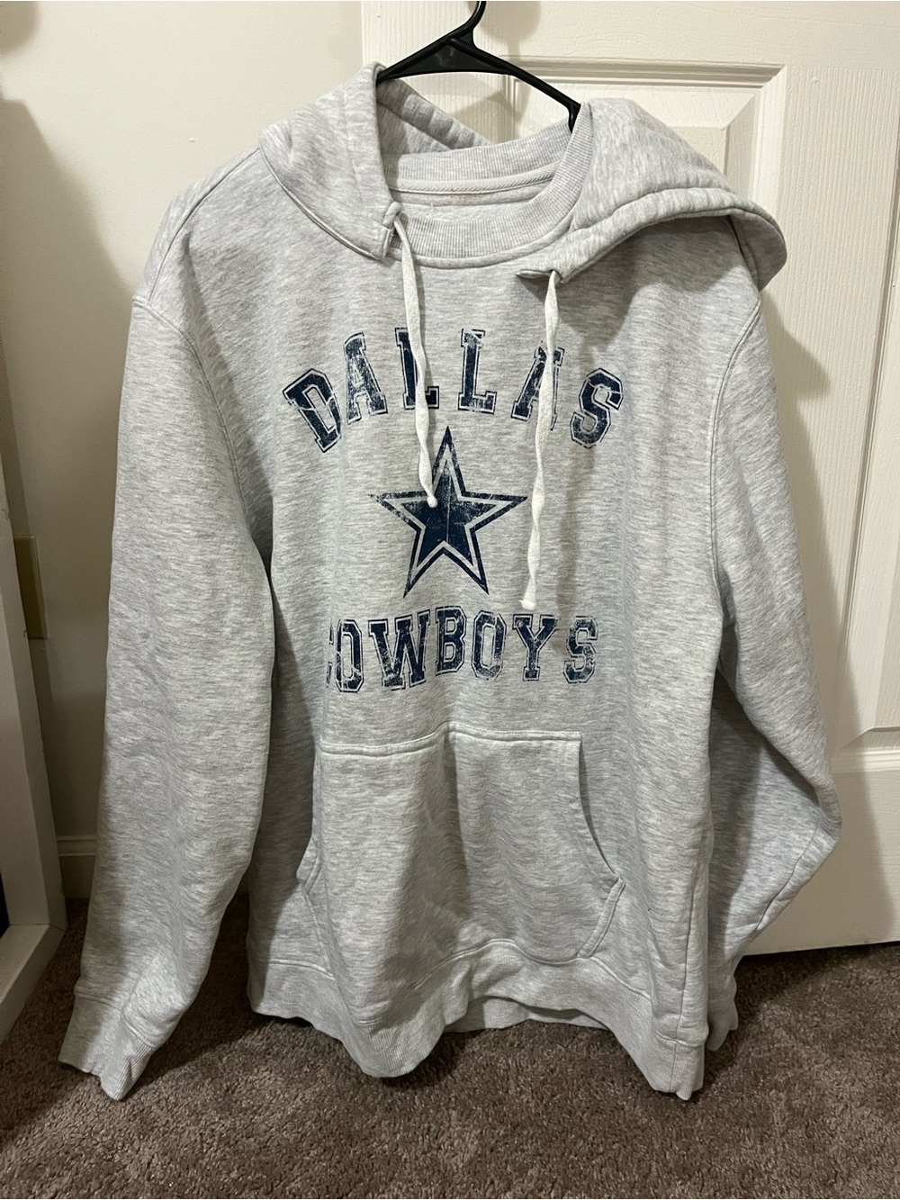 Dallas Cowboys Men's Gray Hooded Sweatshirt